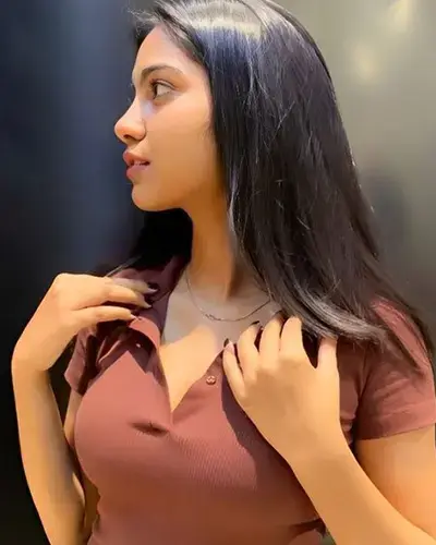 Escorts In Tamkuhi Raj